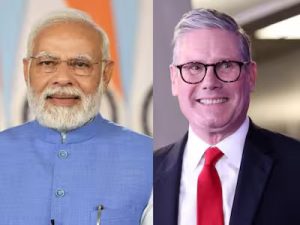 पीएम मोदी ने ब्रिटेन के नए प्रधानमंत्री कीर स्टॉर्मर से फोन पर बात कर भारत आने का दिया न्यौता
