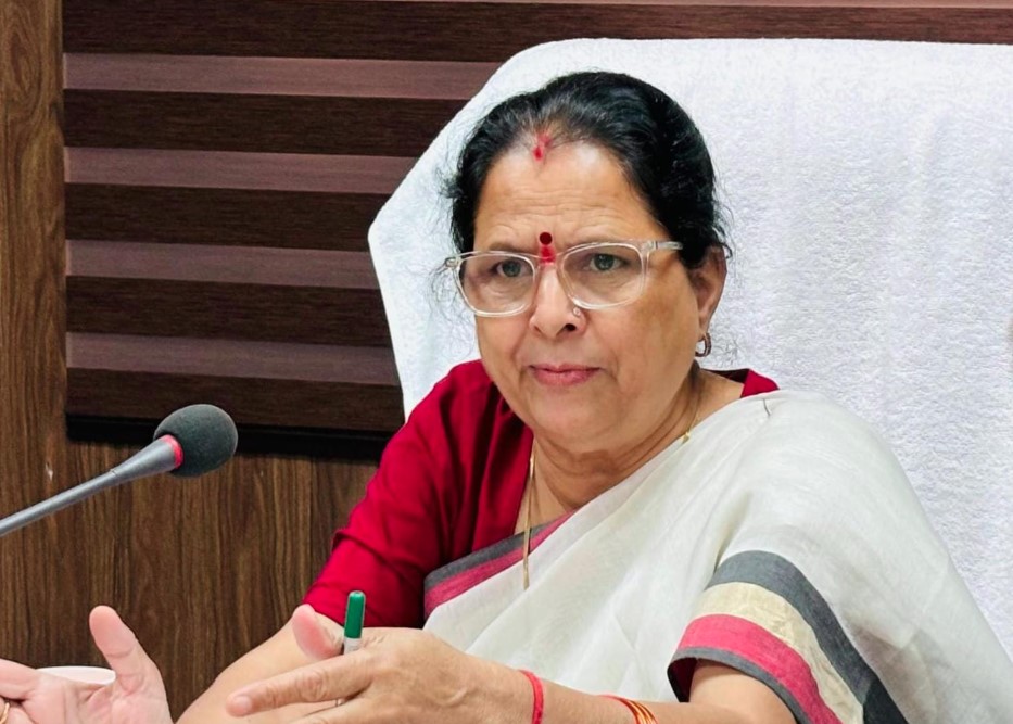 देहरादून में निजी अस्पताल पर लापरवाही के गंभीर आरोप, महिला की मौत के बाद हंगामा – महिला आयोग ने लिया संज्ञान